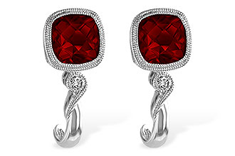 B229-80171: EARRINGS 2.36 GARNET 2.40 TGW