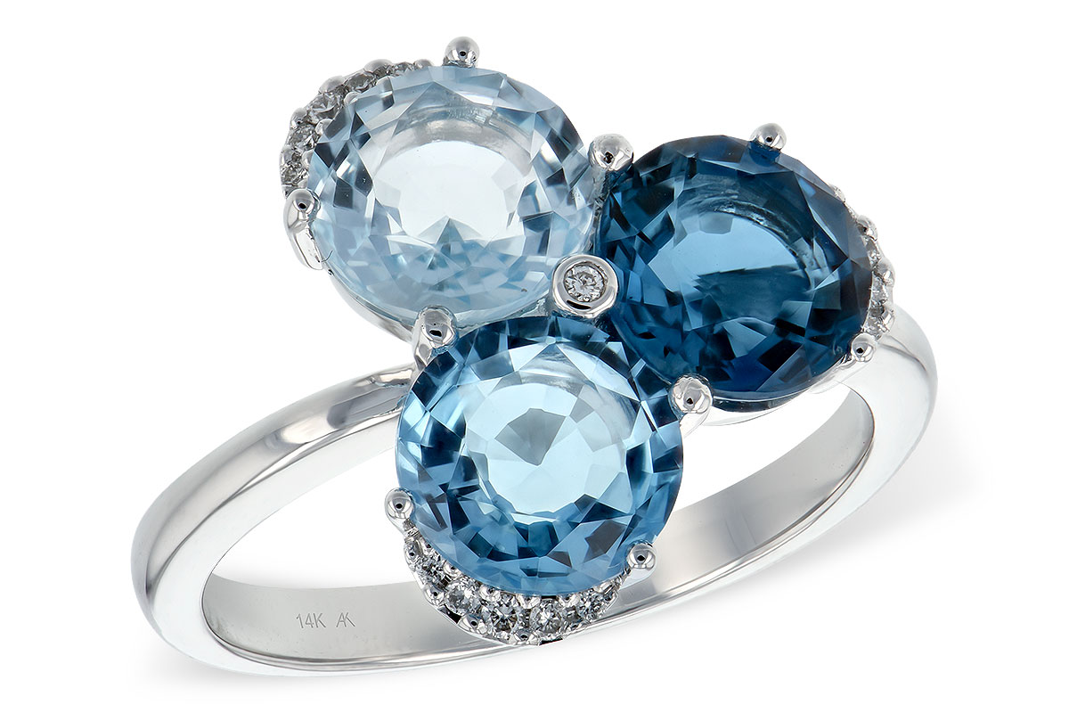 F235-19271: LDS RG 4.02 BLUE TOPAZ 4.07 TGW